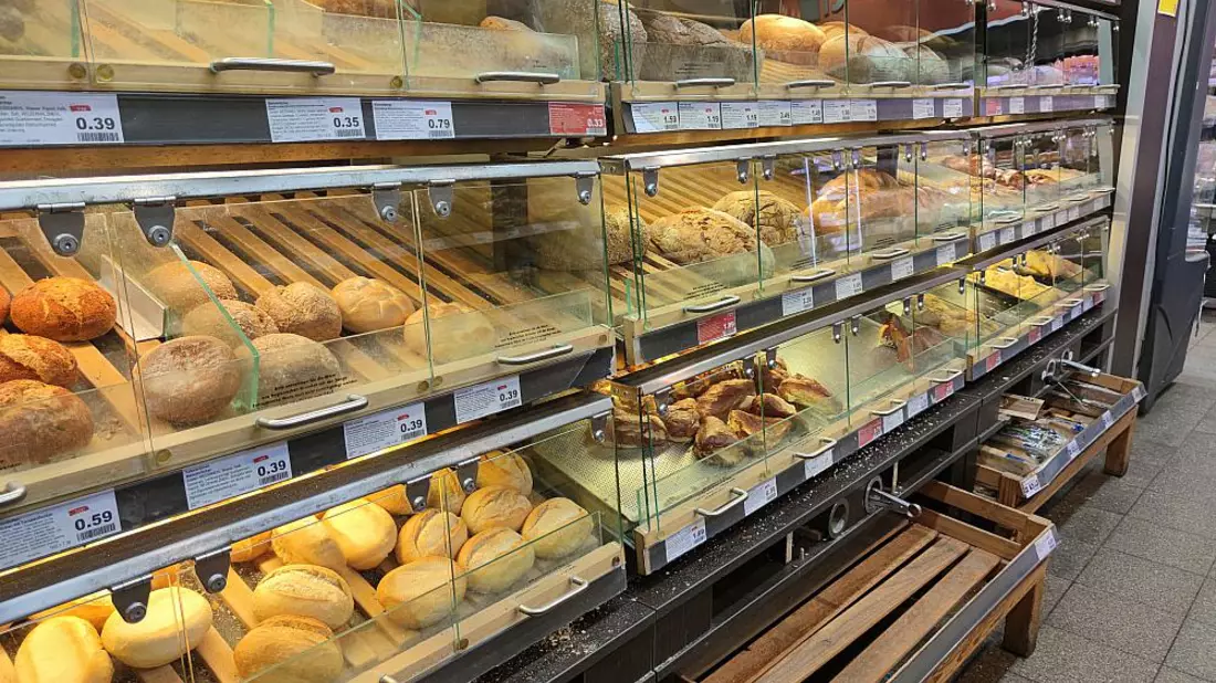 Brotregal im Supermarkt (Archiv) - Bild: ?ber dts Nachrichtenagentur