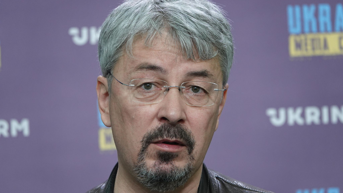 Der ukrainische Kulturminister Olexander Tkatschenko hat seinen Rücktritt eingereicht. - Foto: Ulf Mauder/dpa