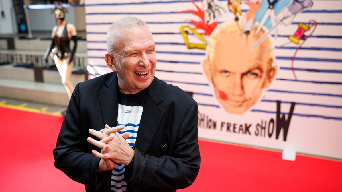 Modeschöpfer Jean Paul Gaultier bei der Deutschland-Premiere der „Fashion Freak Show