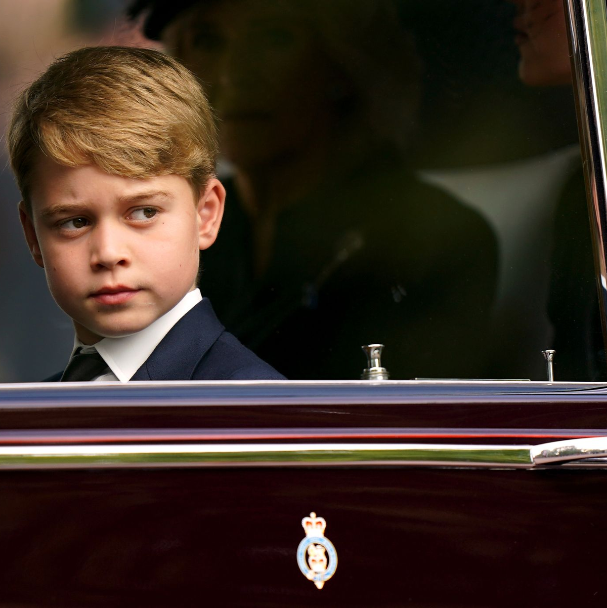 Prinz George vor der Beisetzung von Königin Elizabeth II. in London. - Foto: Tim Goode/PA Wire/dpa