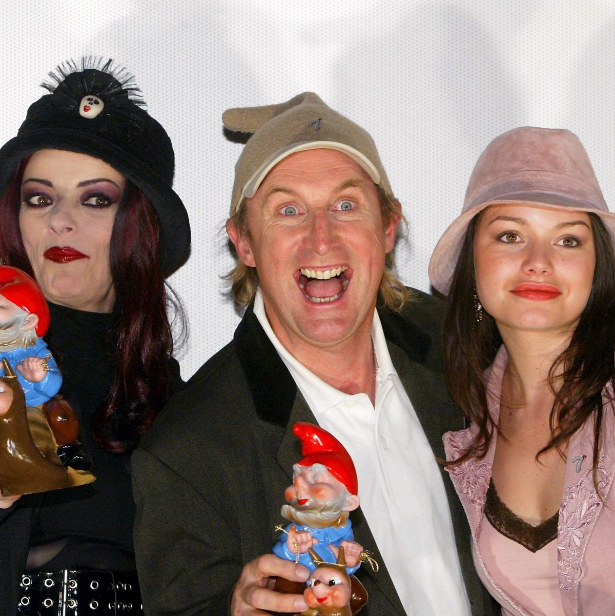 Otto Waalkes mit dem Bambi in der Kategorie 