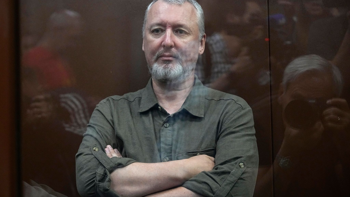 Igor Girkin gilt zwar als Befürworter des russischen Angriffskriegs gegen die Ukraine, er kritisierte aber auch die Kriegsführung Russlands. - Foto: Alexander Zemlianichenko/POOL AP/dpa