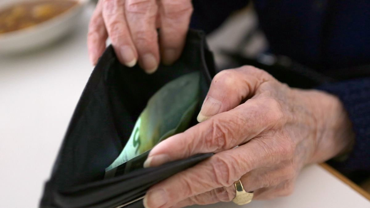 Die «Wirtschaftsweise» Veronika Grimm plädiert dafür, das Renteneintrittsalter bei steigender Lebenserwartung nach einer festen Formel automatisch anzuheben. - Foto: Stephanie Pilick/dpa
