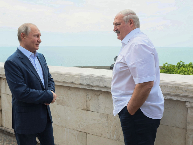 Wladimir Putin (l) und Alexander Lukaschenko bei einem Treffen im vergangenen Juni. - Foto: Gavriil Grigorov/Pool Sputnik Kremlin/AP/dpa