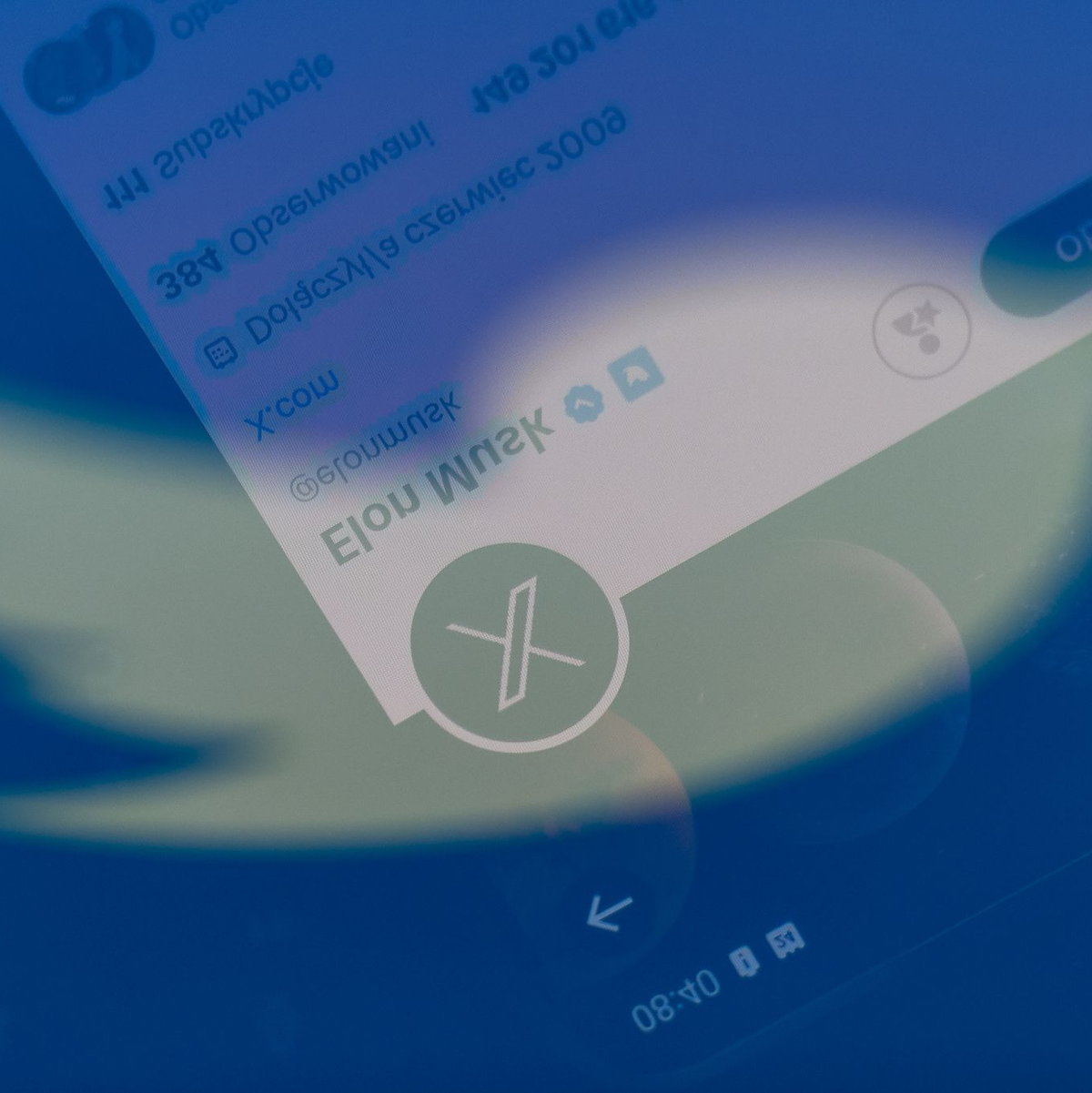 Musk kündigte an, dass der ikonische blaue Vogel aus dem Logo der Twitter-Website verschwinden wird. - Foto: Mateusz Slodkowski/ZUMA Press Wire/dpa