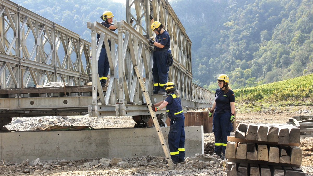 THW SN-TH: THW Sachsen, Thüringen: Immer mehr Frauen engagieren sich - Foto: presseportal.de