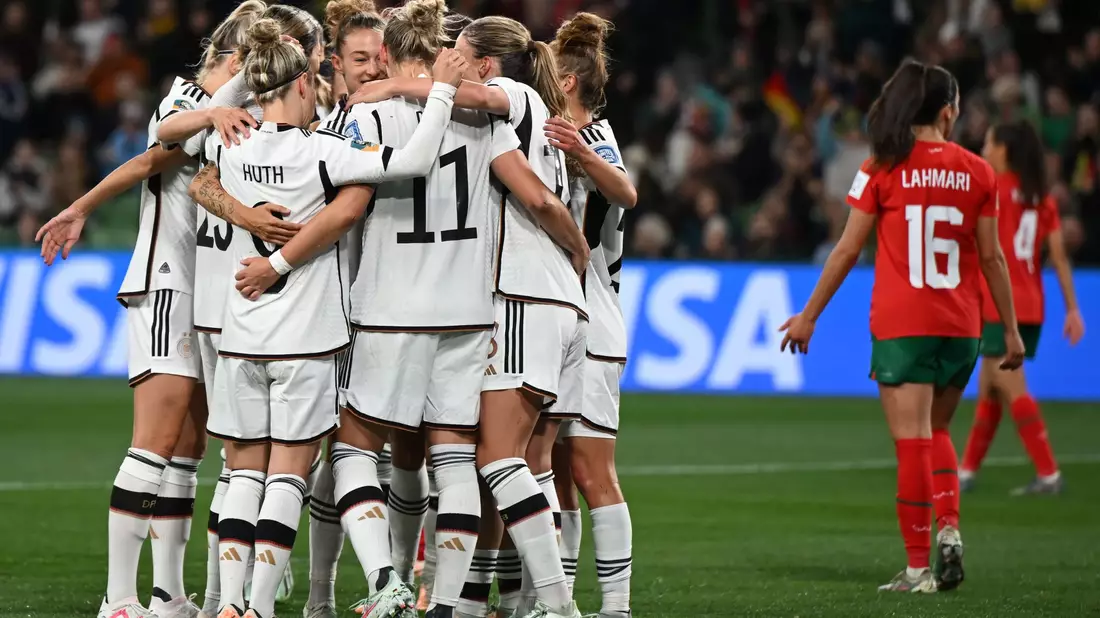 Mit einem Kantersieg starteten Deutschlands Fußballerinnen in die WM. - Bild: Sebastian Christoph Gollnow/dpa