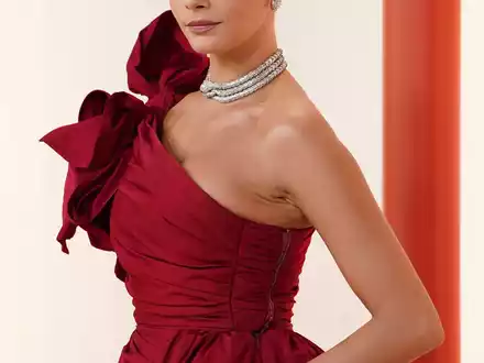 Cara Delevingne bei der Oscar-Verleihung 2023 im Dolby Theatre. - Foto: Jordan Strauss/Invision/AP/dpa