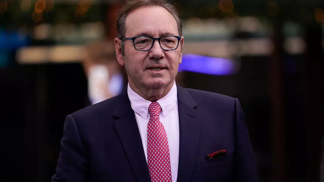 Als Vorwürfe gegen Spacey publik wurden, beendete Netflix umgehend die Zusammenarbeit. - Bild: Alberto Pezzali/AP/dpa
