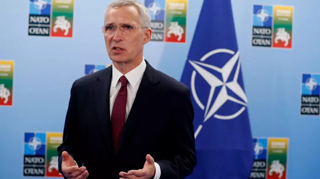 Nato-Generalsekretär Jens Stoltenberg: «Russland trägt die volle Verantwortung für sein gefährliches und eskalierendes Handeln im Schwarzmeerraum.» - Bild: Mindaugas Kulbis/AP