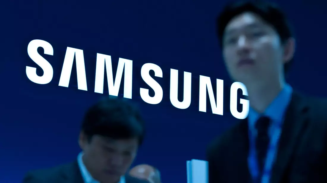 Ein Überangebot in der Chipbranche bei schleppender Nachfrage macht Samsung derzeit schwer zu schaffen. - Bild: Robert Schlesinger/dpa