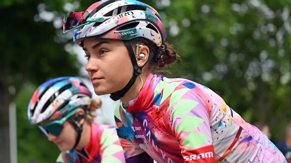 Ricarda Bauernfeind holte sich auf der fünften Etappe der Frauen-Tour den Sieg. - Bild: Martin Schutt/dpa/Archivbild
