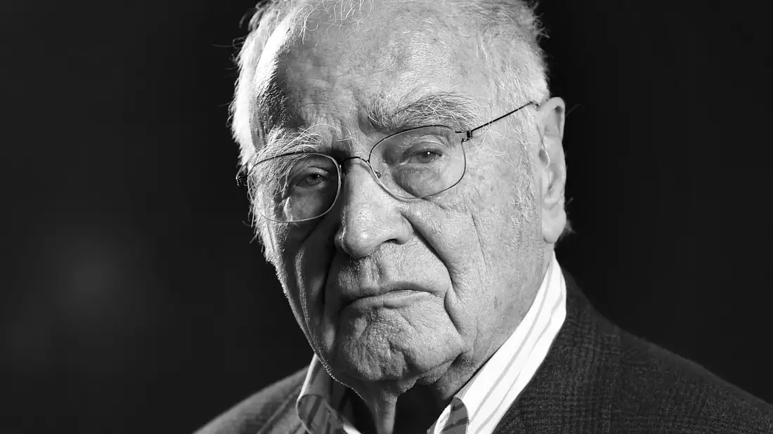 Der Schriftsteller Martin Walser ist im Alter von 96 Jahren gestorben. - Bild: picture alliance / dpa