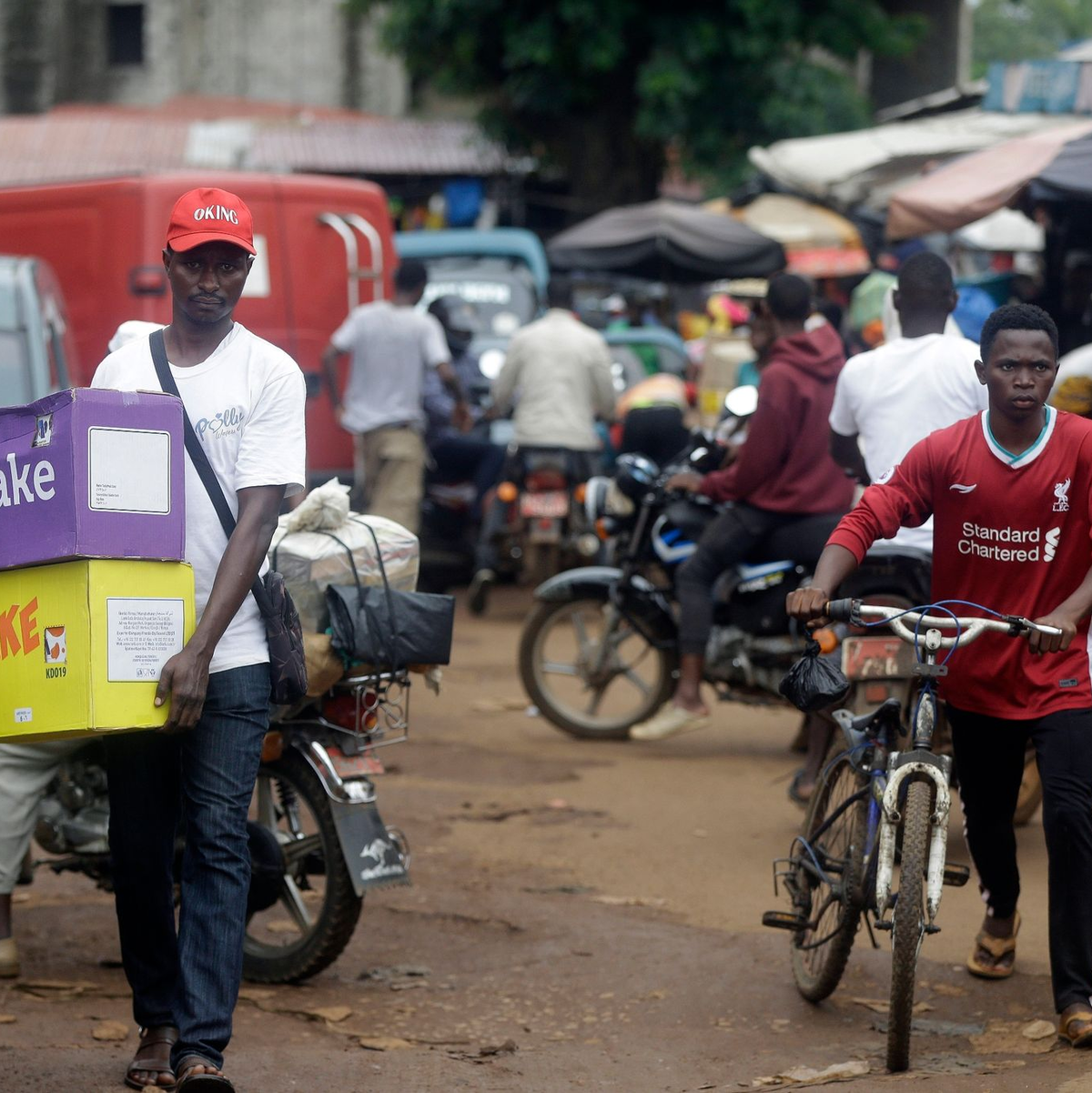 Derzeit wird Guinea von einer militärischen Übergangsregierung geführt. - Foto: Sunday Alamba/AP/dpa