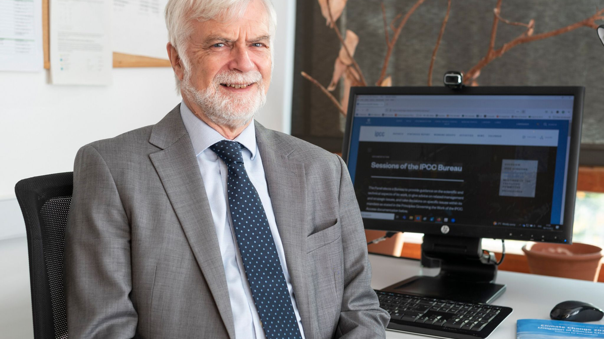 Jim Skea, Professor für nachhaltige Energie am Imperial College in London, befasst sich seit rund 40 Jahren mit Klimaforschung. - Foto: Imperal College/dpa