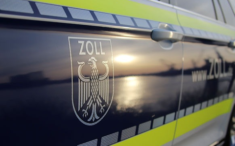 HZA-P: Das Hauptzollamt Potsdam begrüßt 65 Berufseinsteiger/ Jetzt Karriere beim ZOLL starten! - Foto: presseportal.de