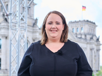 Pflegende Angehörige sind für Ricarda Lang «die oft zu wenig gesehene Säule unseres Gesundheitssystems». - Foto: Annette Riedl/dpa