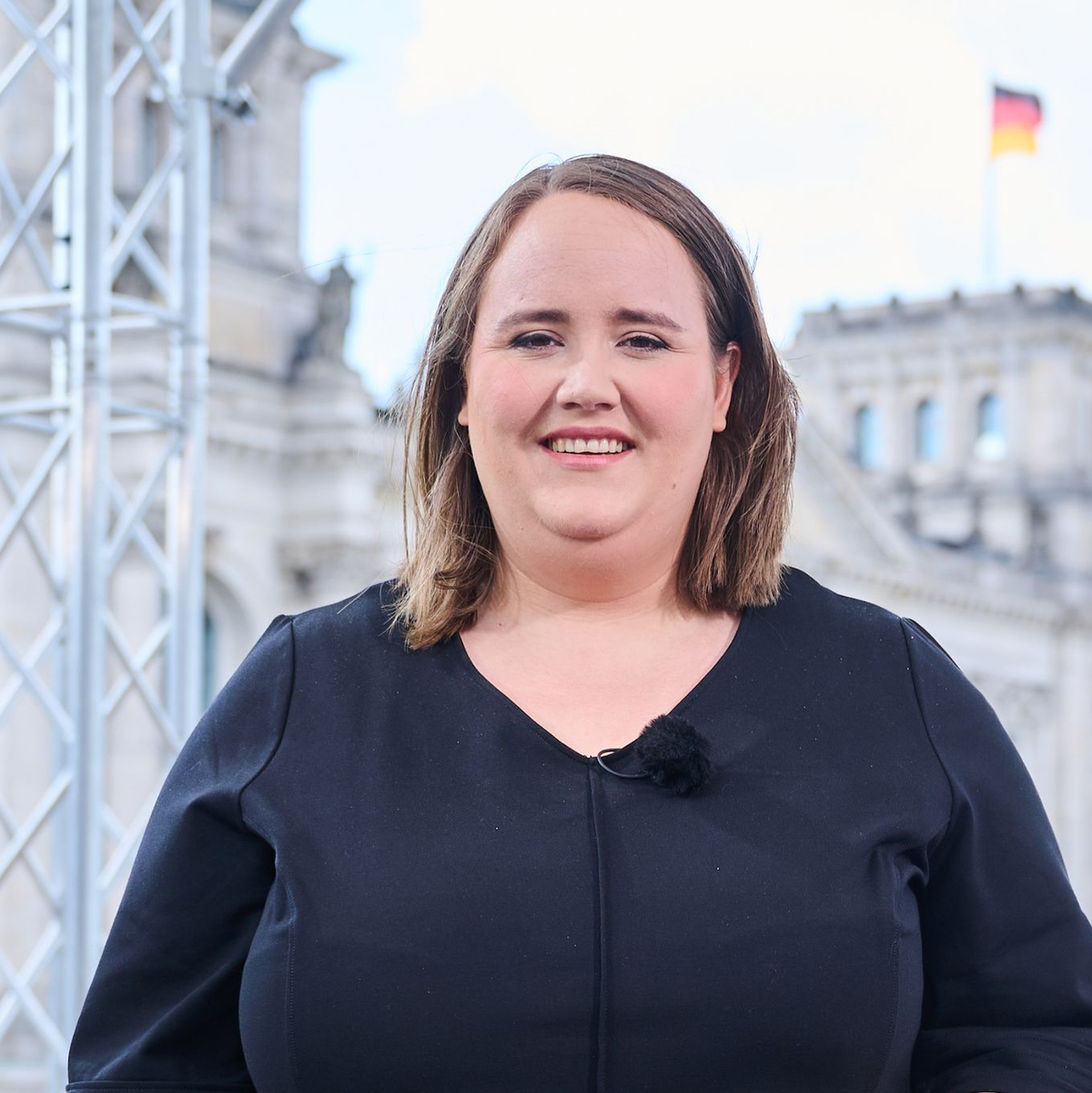 «Keine Zusammenarbeit heißt keine Zusammenarbeit»: die Grünen-Vorsitzende Ricarda Lang. - Foto: Annette Riedl/dpa