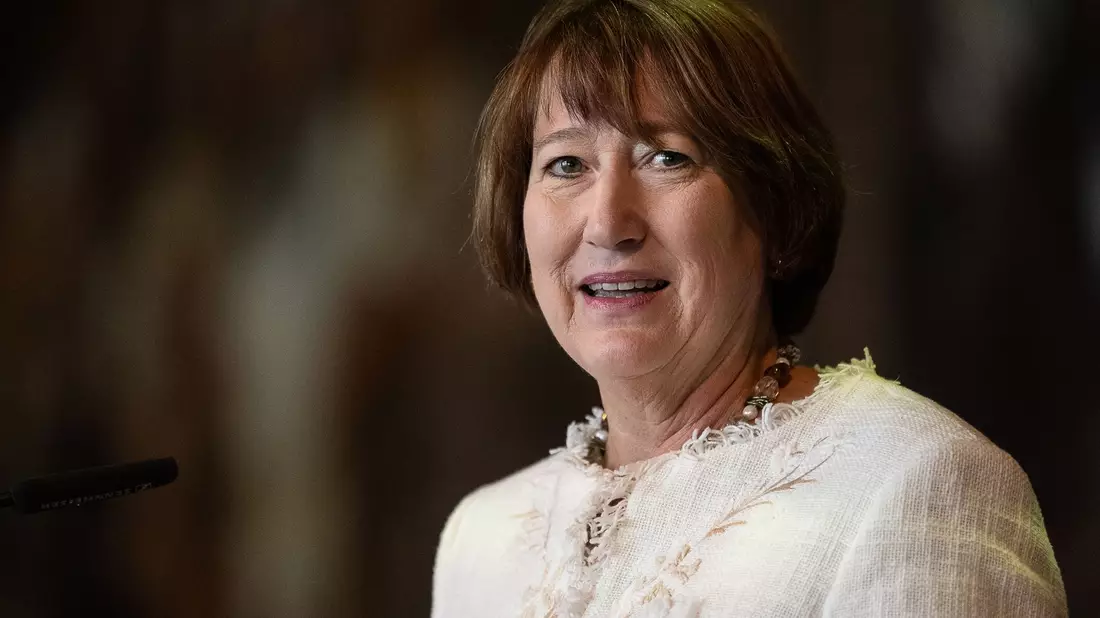 Hildegard Müller, Präsidentin des Verbandes der Automobilindustrie (VDA). - Bild: Swen Pförtner/dpa