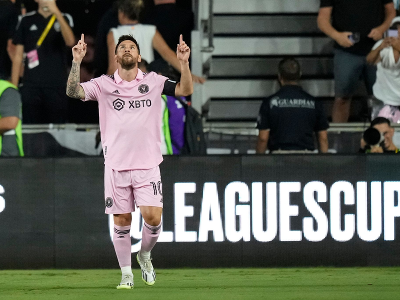 Erzielte wieder zwei Treffer für seinen neuen Club Inter Miami: Lionel Messi. - Foto: Rebecca Blackwell/AP