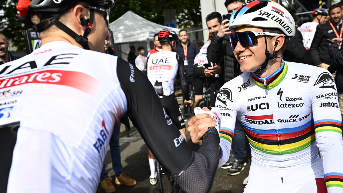 Tadej Pogacar (l) und Remco Evenepoel gehören zu den Favoriten im WM-Straßenrennen. - Foto: Jasper Jacobs/Belga/dpa