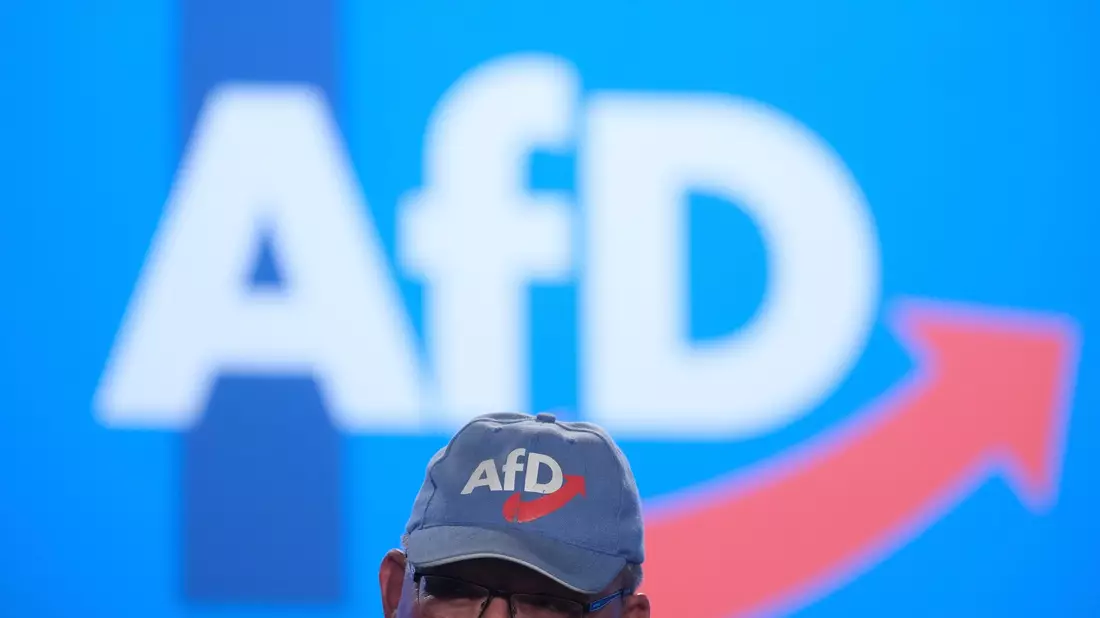 Aus Sicht der AfD soll an die Stelle der EU «ein Bund europäischer Nationen» treten. - Bild: Sebastian Willnow/dpa