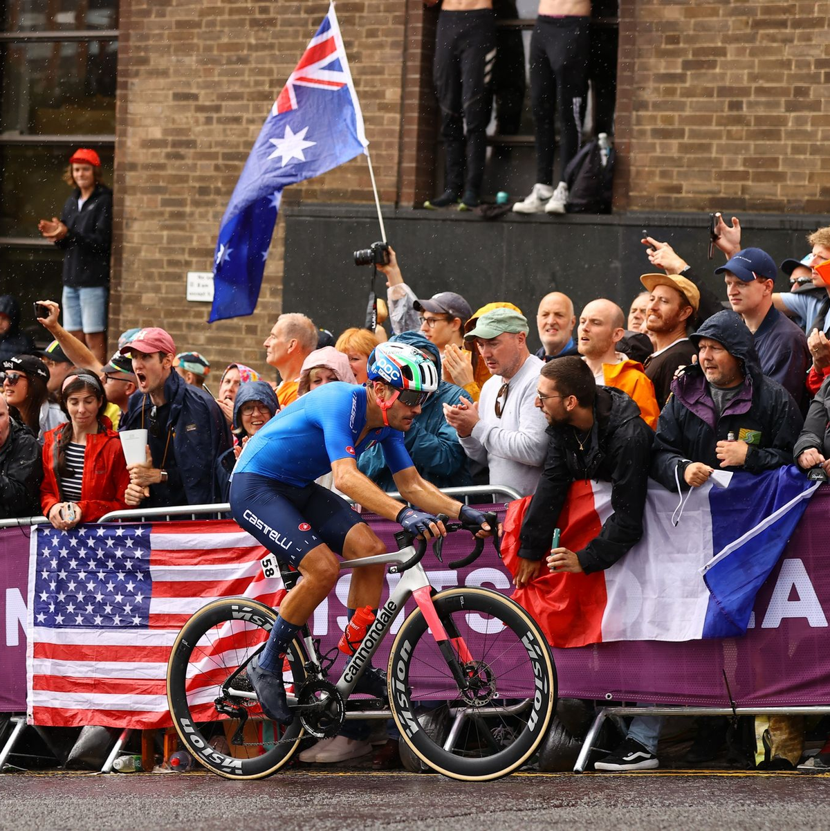 Alberto Bettiol fuhr im Finale lange Zeit an der Spitze. - Foto: David Pintens/Belga/dpa