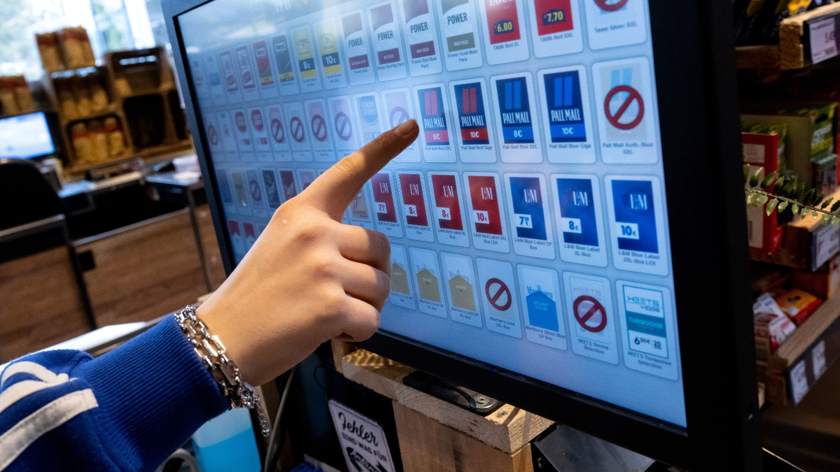 Bei der Verbreitung von Tabak- und Alkoholkonsum, Bewegungsmangel oder starkem Übergewicht gibt es ein deutliches sozioökonomisches Gefälle - jeweils Faktoren, die das Krebsrisiko erhöhen können. - Foto: Sven Hoppe/dpa