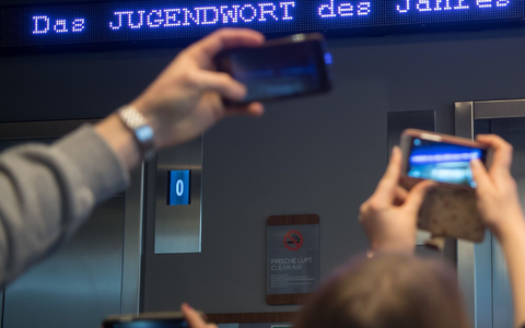 Gesucht wird das neue «Jugendwort des Jahres». - Foto: Peter Kneffel/dpa