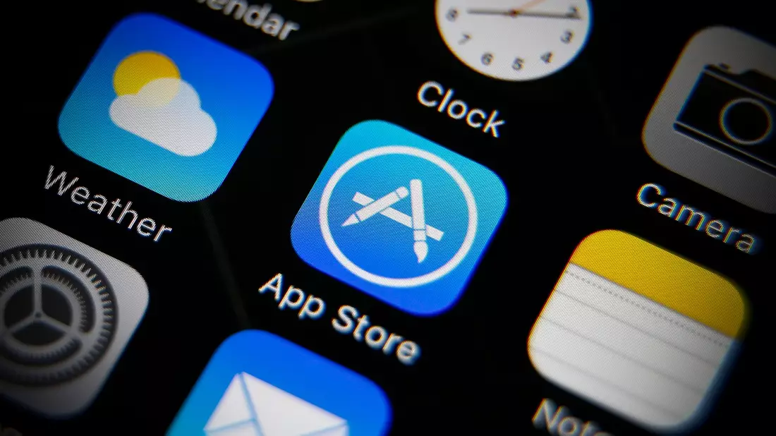 Apple streitet sich mit dem Spieleentwickler Epic Games über seine App-Store-Regeln. - Bild: Ritchie B. Tongo/EPA/dpa