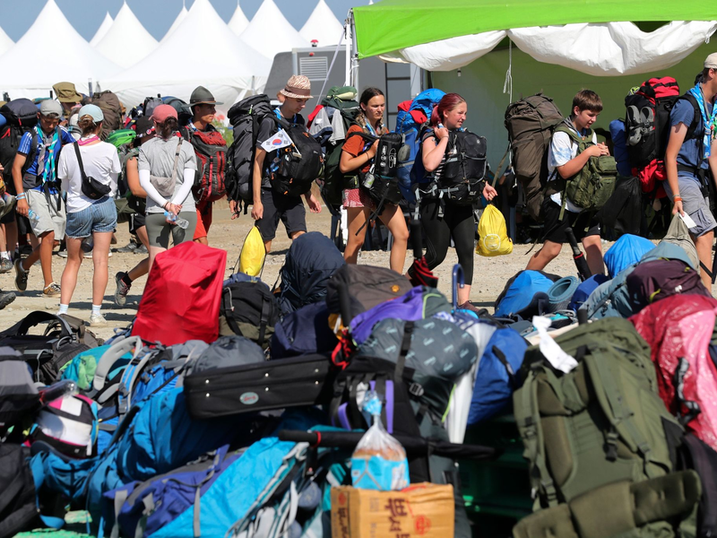 Teilnehmer des World Scout Jamboree verlassen ihr Camp. - Foto: Kim Myung-nyeon/Newsis/AP/dpa