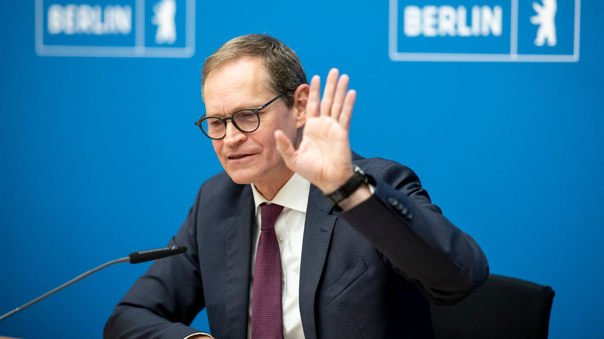 SPD-Außenpolitiker Michael Müller Michael Müller fordert die Rettung afghanischer Helfer. - Foto: Fabian Sommer/dpa