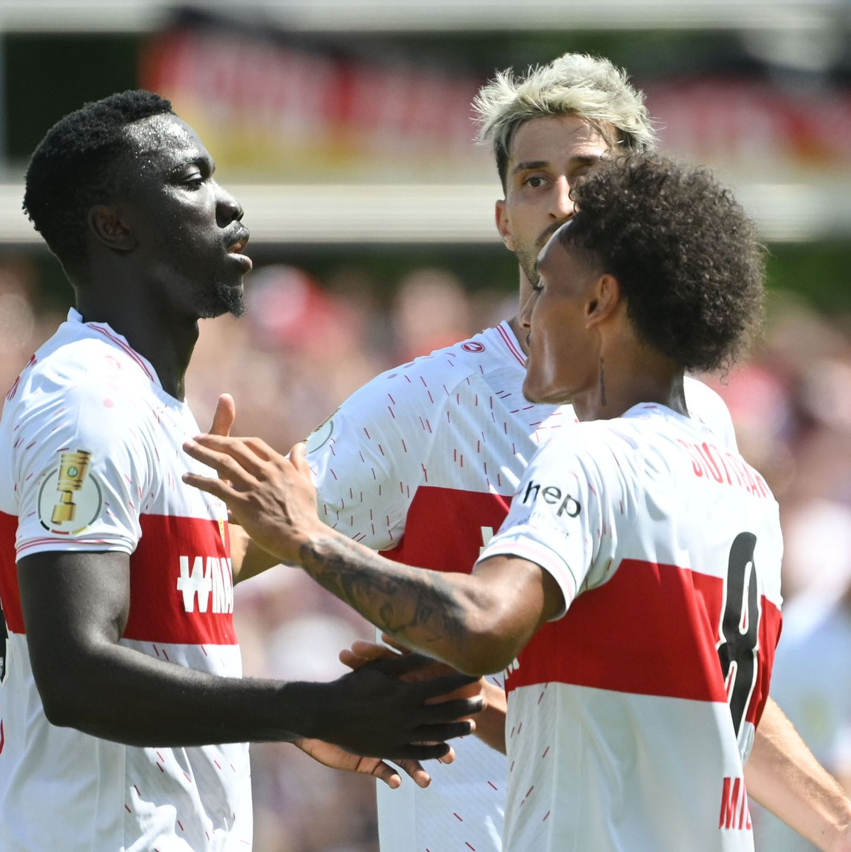 Der VfB Stuttgart gewann das Baden-Württemberg-Duell bei der TSG Balingen. - Foto: Marijan Murat/dpa