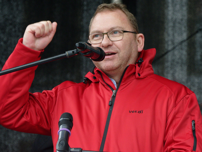 Verdi-Chef Frank Werneke fordert eine Reform der Grundrente. - Foto: Henning Kaiser/dpa/Archiv