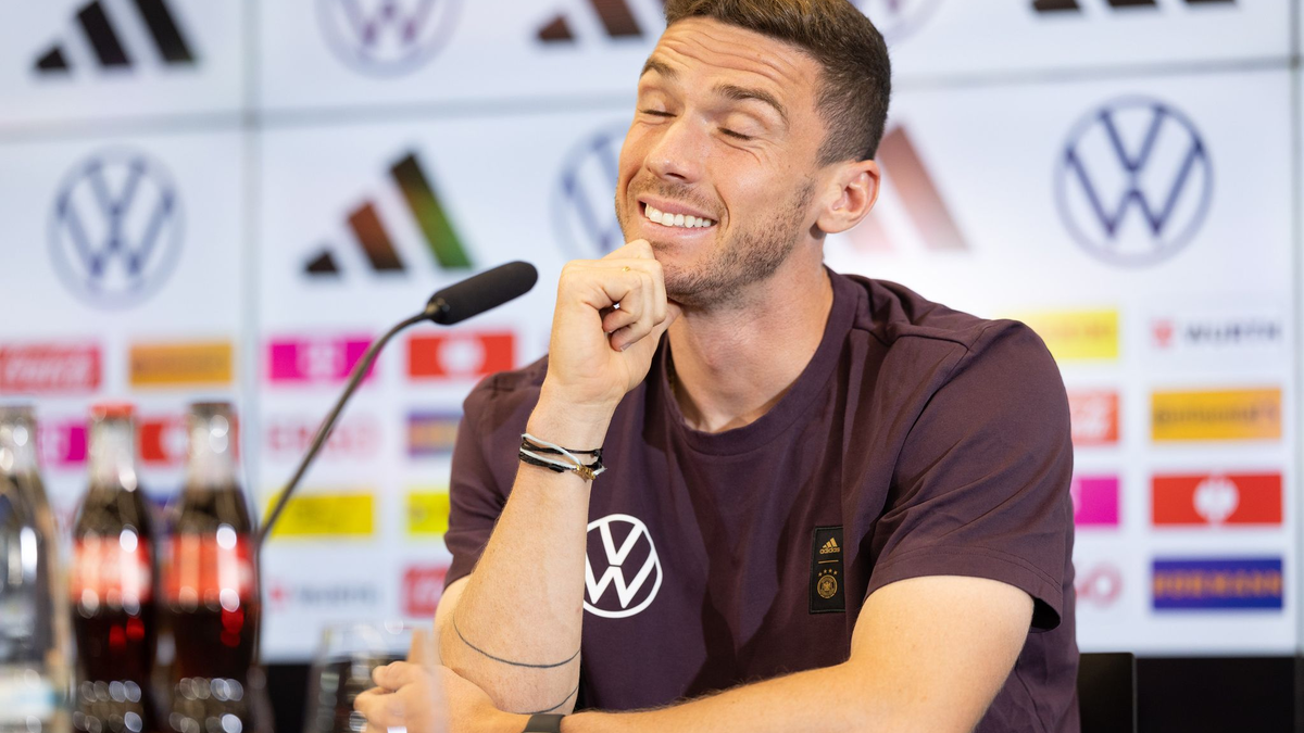 Vor seinem Wechsel zu Union Berlin suchte Nationalspieler Robin Gosens den Rat des Bundestrainers. - Foto: Jürgen Kessler/dpa