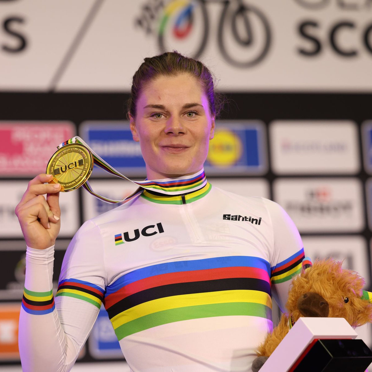 Radsportlerin Lotte Kopecky hat in Glasgow das Straßenrennen der Frauen gewonnen. - Foto: David Pintens/Belga/dpa