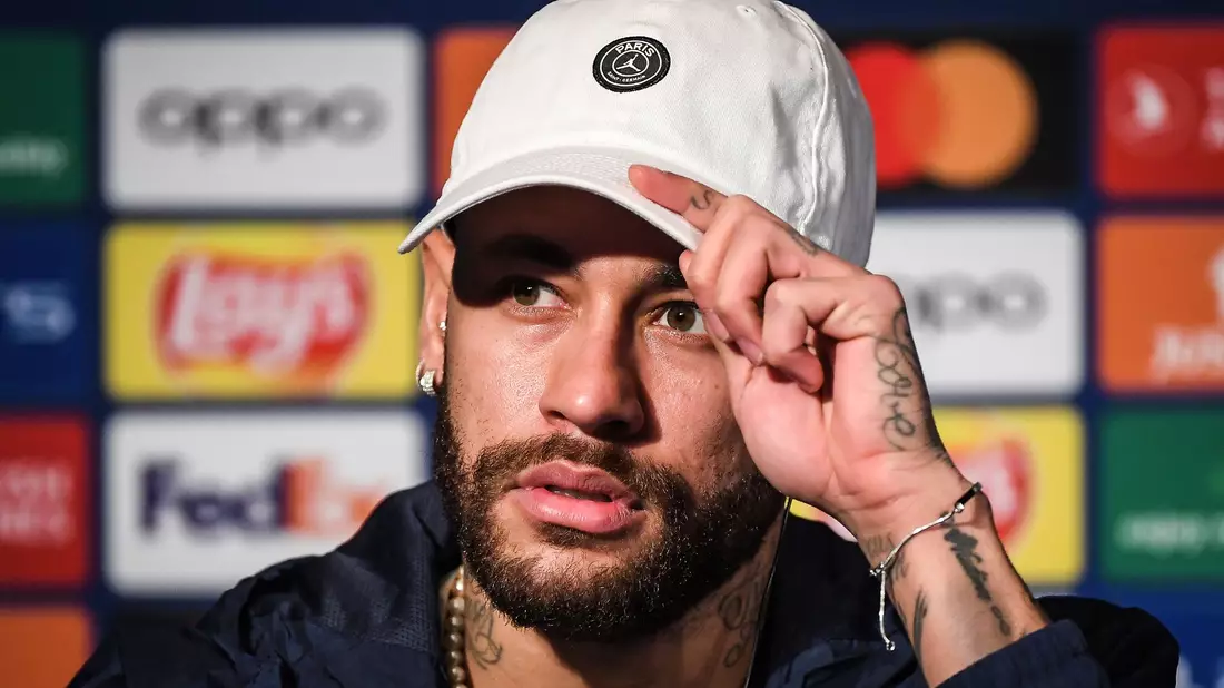 Auch Brasiliens Superstar Neymar zieht es nach Saudi-Arabien. - Bild: Matthieu Mirville/Zuma Press/dpa