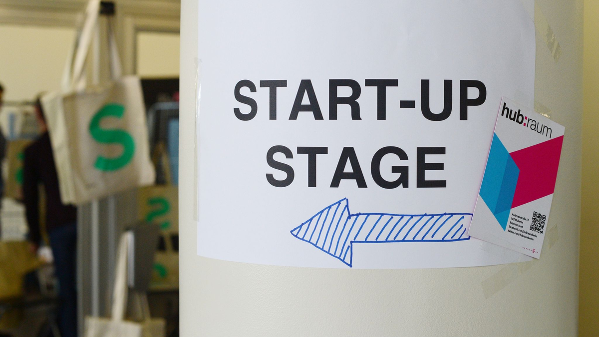 Das Geschäftsklima zeigt große Unsicherheit unter Gründern. - Foto: Jens Kalaene/dpa-Zentralbild/dpa