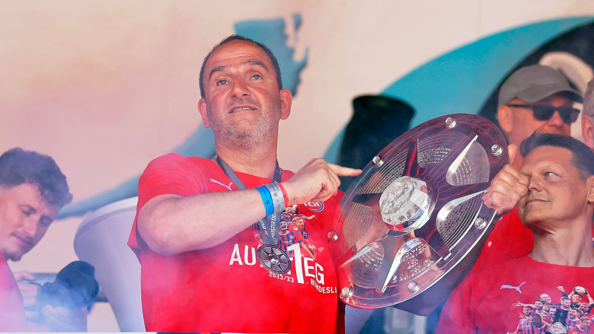 Will auch in der Bundesliga mit Heidenheim für Furore sorgen: Trainer Frank Schmidt. - Foto: Heiko Becker/dpa