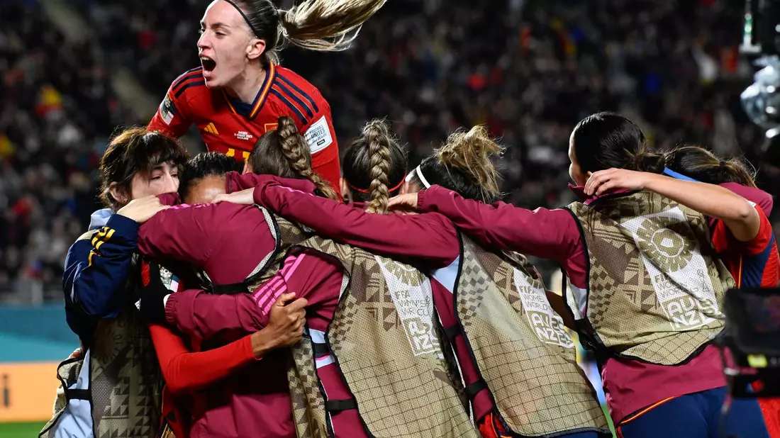 Die Spanierinnen sind mit einem 2:1-Sieg gegen Schweden ins WM-Finale eingezogen. - Bild: Andrew Cornaga/AP/dpa