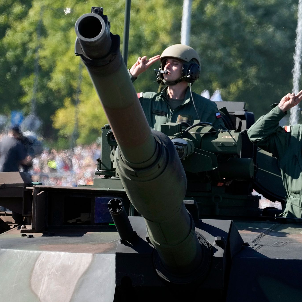Die polnische Armee hat mehr Soldatinnen und Soldaten als die Bundeswehr. (Archivbild) - Foto: Czarek Sokolowski/AP/dpa