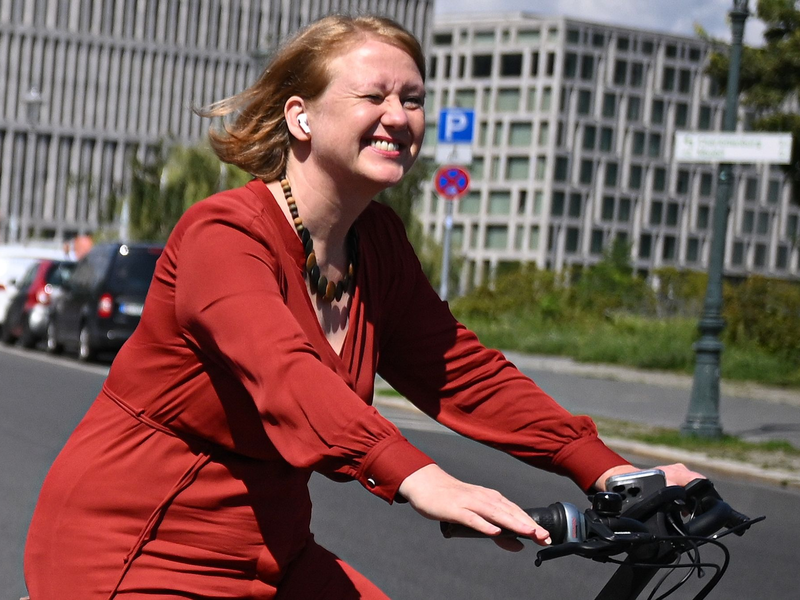 Bundesfamilienministerin Lisa Paus: «Wir ermöglichen durch Digitalisierung, dass Familien aktiv angesprochen werden, wenn sie eben Anspruch haben auf zusätzliche Leistungen.» - Foto: Britta Pedersen/dpa