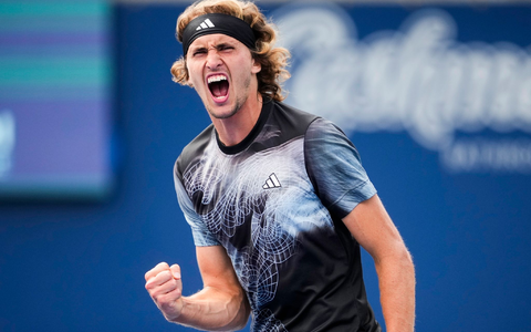 Alexander Zverev konnte sich in drei Sätzen gegen Daniil Medwedew durchsetzen. - Foto: Mark Blinch/The Canadian Press via AP/dpa/Archivbild