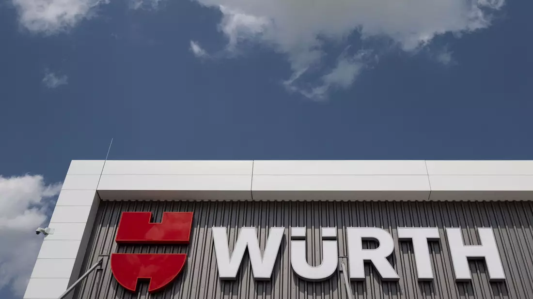 Das Unternehmen Würth ist bekannt für sein Montage- und Befestigungsmaterial, wie zum Beispiel Schrauben. - Bild: Marijan Murat/dpa