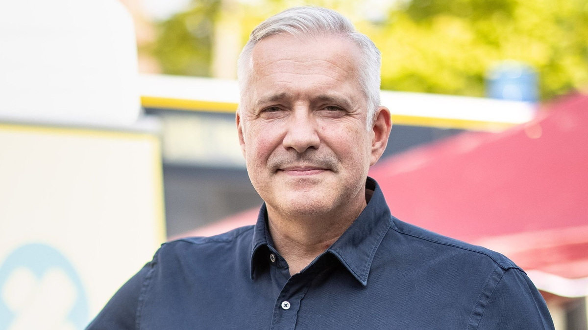 Alexander Herrmann möchte mit keinem Politiker tauschen. - Foto: Matthias Balk/dpa