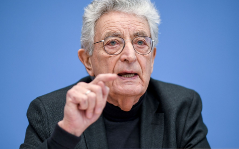 «Die AfD ist die größte Gefahr für unsere Demokratie seit Gründung der Bundesrepublik vor 74 Jahren», warnt Gerhart Baum. - Foto: Britta Pedersen/dpa-Zentralbild/dpa