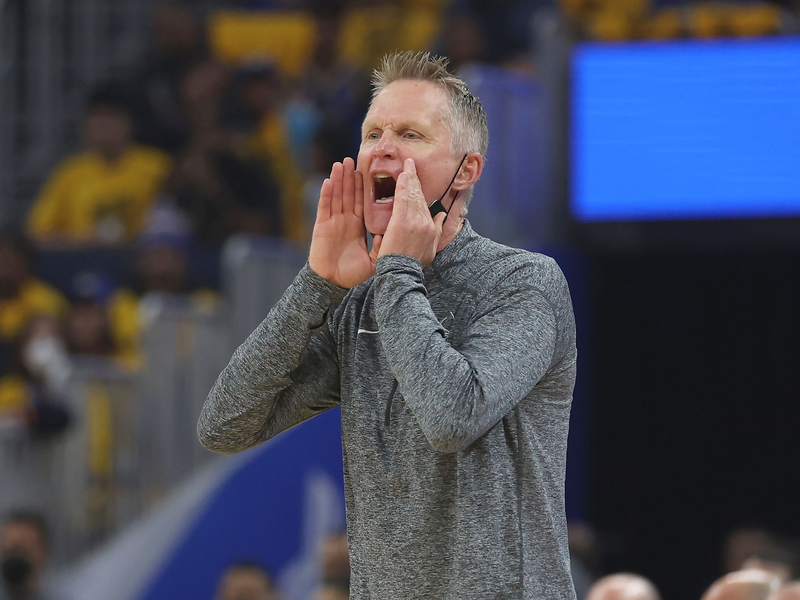 US-Nationaltrainer Steve Kerr lobt das deutsche Basketball-Team. - Foto: Jed Jacobsohn/AP/dpa