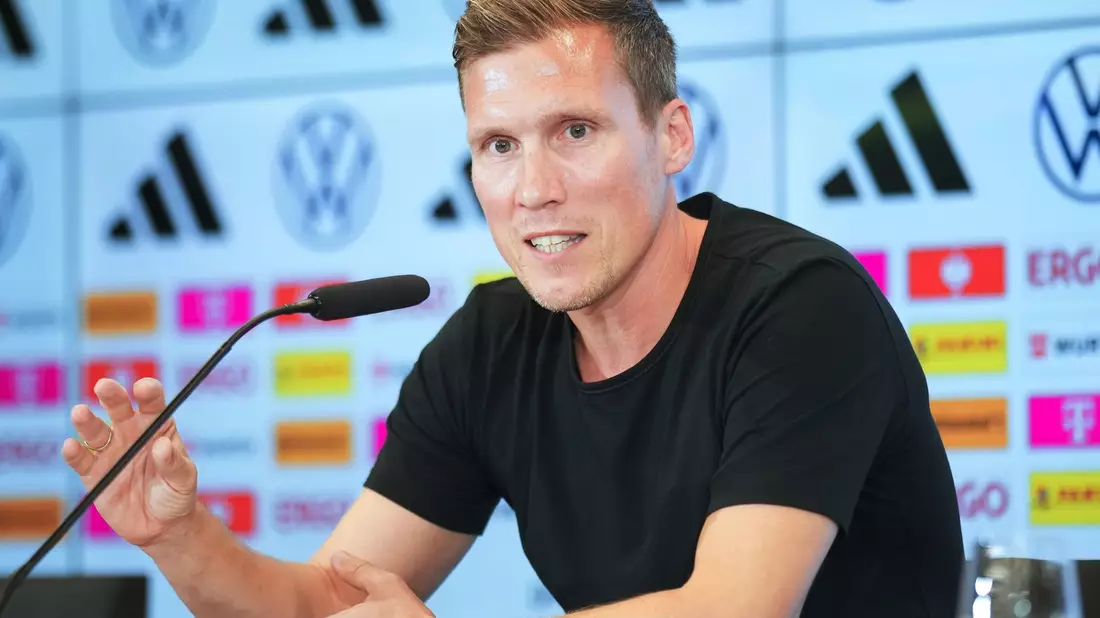 Hannes Wolf ist der neue DFB-Direktor für den Bereich Nachwuchs, Training und Entwicklung. - Bild: Thomas Frey/dpa
