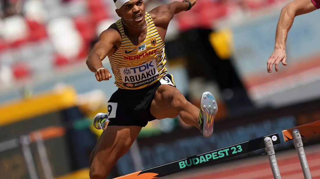 Joshua Abuaku hat über 400 Meter Hürden das Finale erreicht. - Bild: Marcus Brandt/dpa
