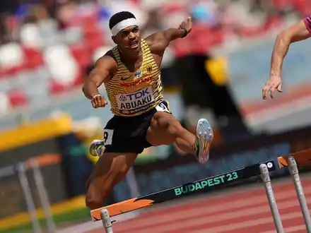 Joshua Abuaku hat über 400 Meter Hürden das Finale erreicht. - Foto: Marcus Brandt/dpa